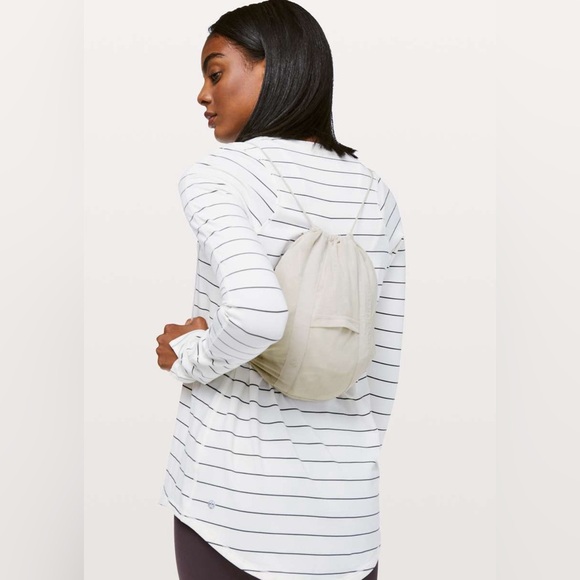 Lululemon Hit Reset 1/2 Zip Jacket - Picture 7 of 9